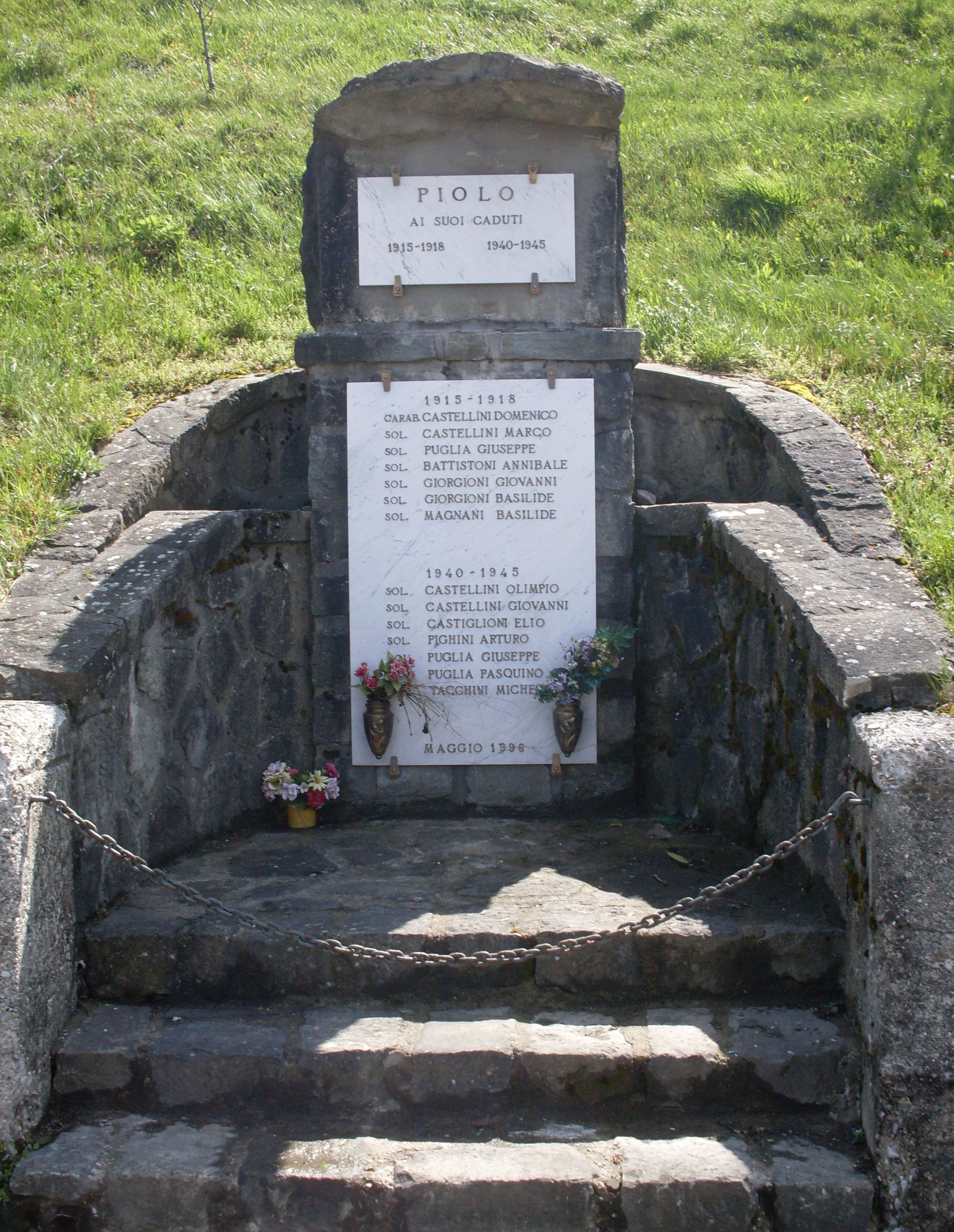  Immagine STELE PIOLO